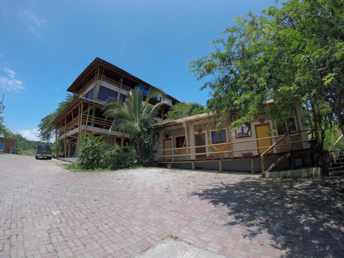 Punta Hills Montanita Hotel Exterior photo
