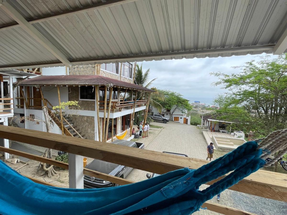 Punta Hills Montanita Hotel Exterior photo